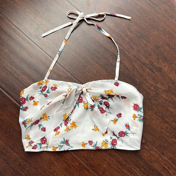 Leith Halter Front Tie Floral Top - Picture 6 of 8